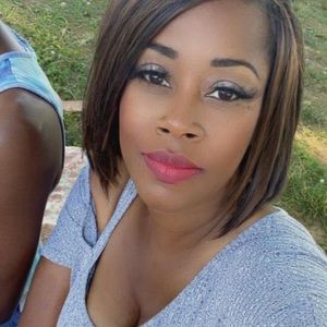 Meet your Posher, Pamela